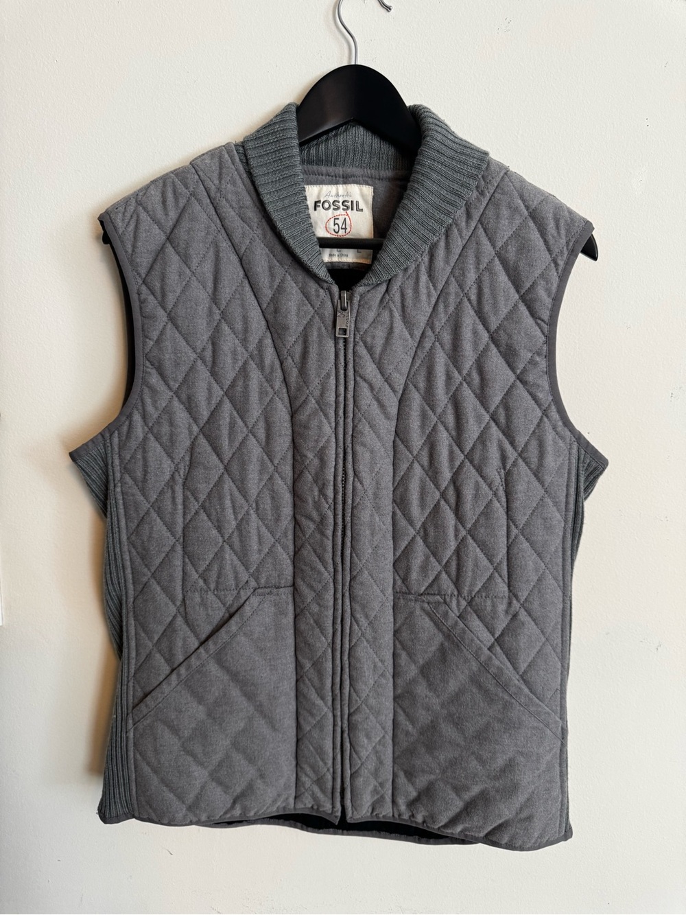 Fossil Quilted Gray Sleeveless Vest with Ribbed Collar